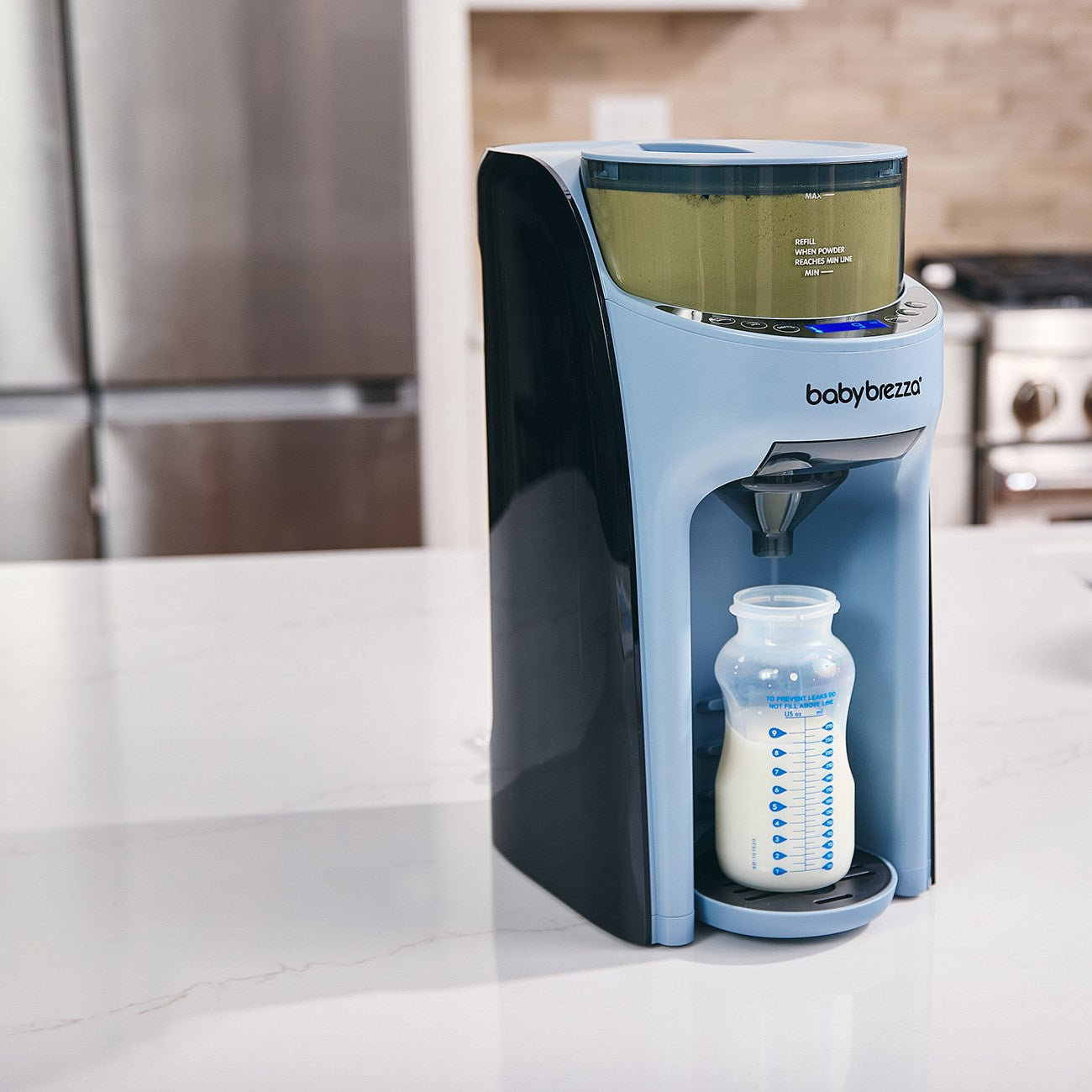 Baby Brezza Formula Pro Advanced ( 230 volt two-pin plug with round pins )