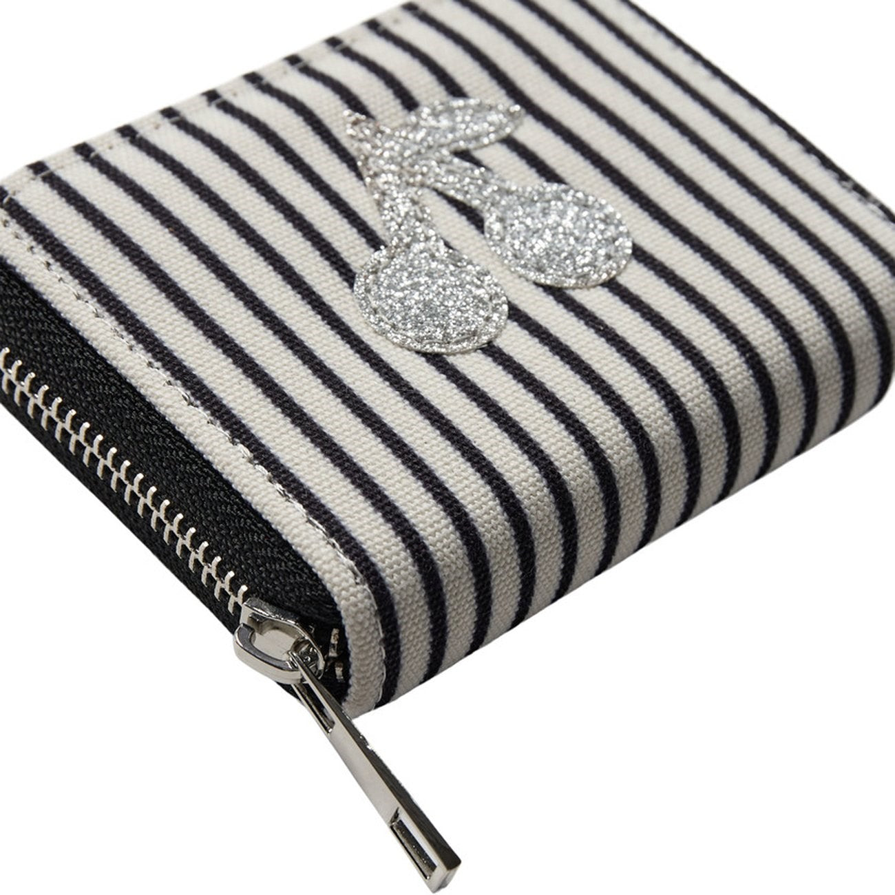 Sofie Schnoor White Black Striped Wallet