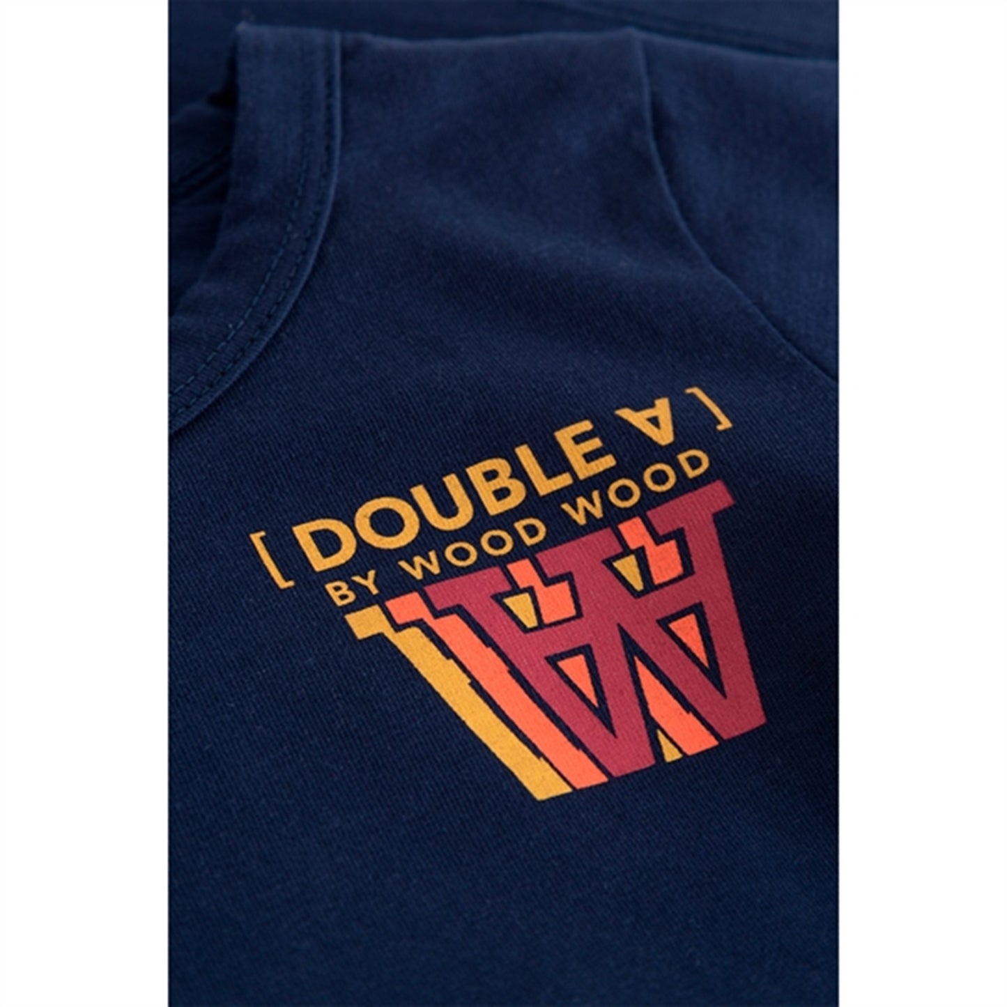 Wood Wood Navy Kim Stackes Logo Bluse