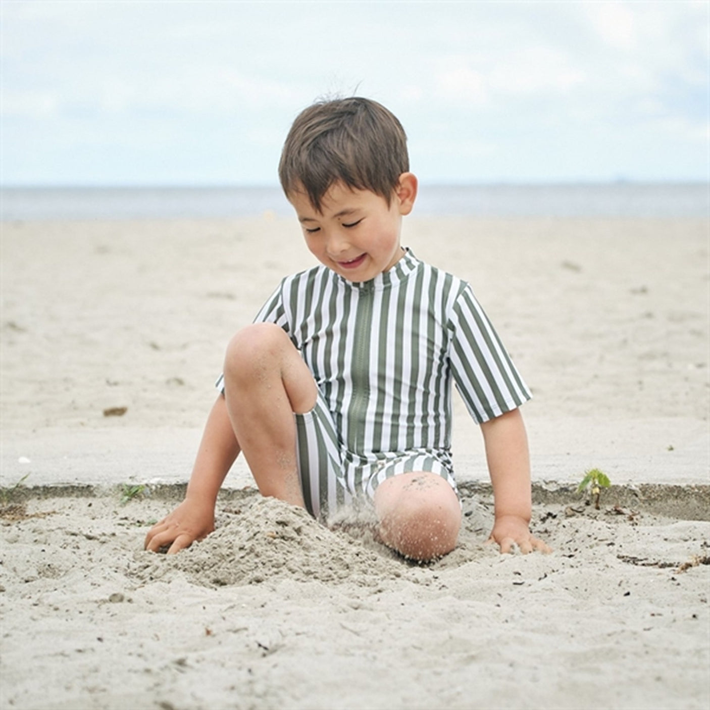 Petit Crabe Army Stripes Natsu Onesie with Zipper