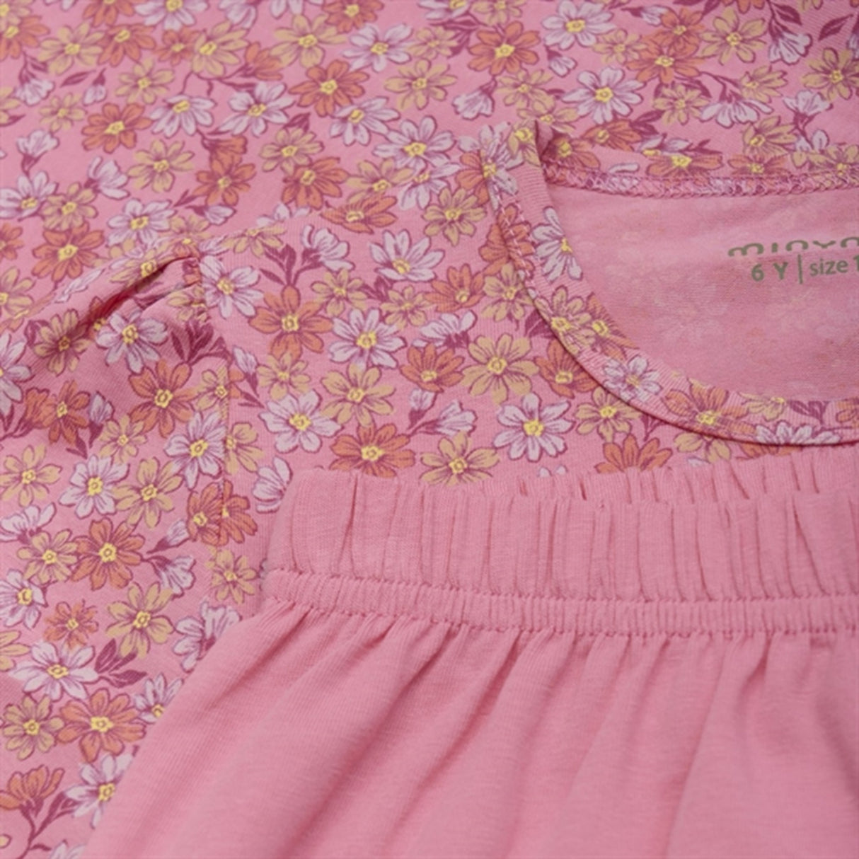 Minymo Morning Glory 2-delt Set AOP