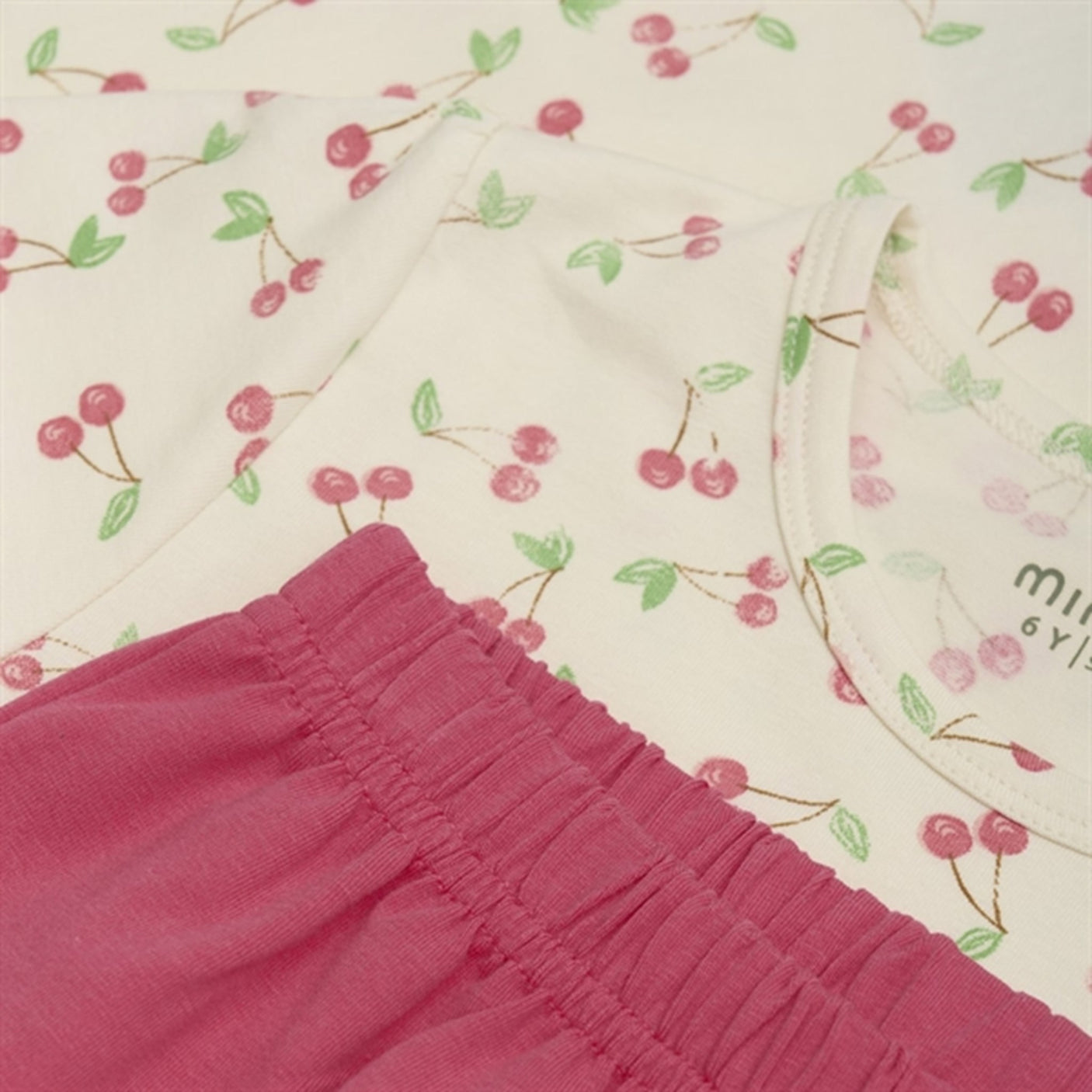 Minymo Pink Dogwood 2-delt Set AOP