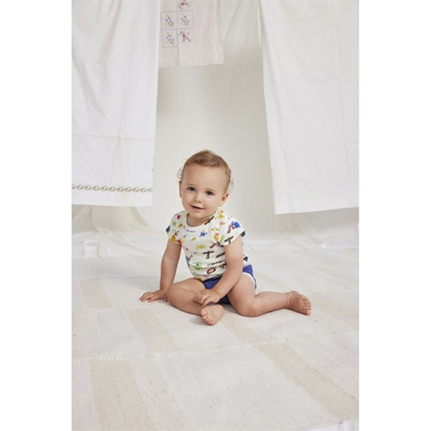 Bobo Choses Baby Funny Insects All Over Body Short Sleeve Offwhite