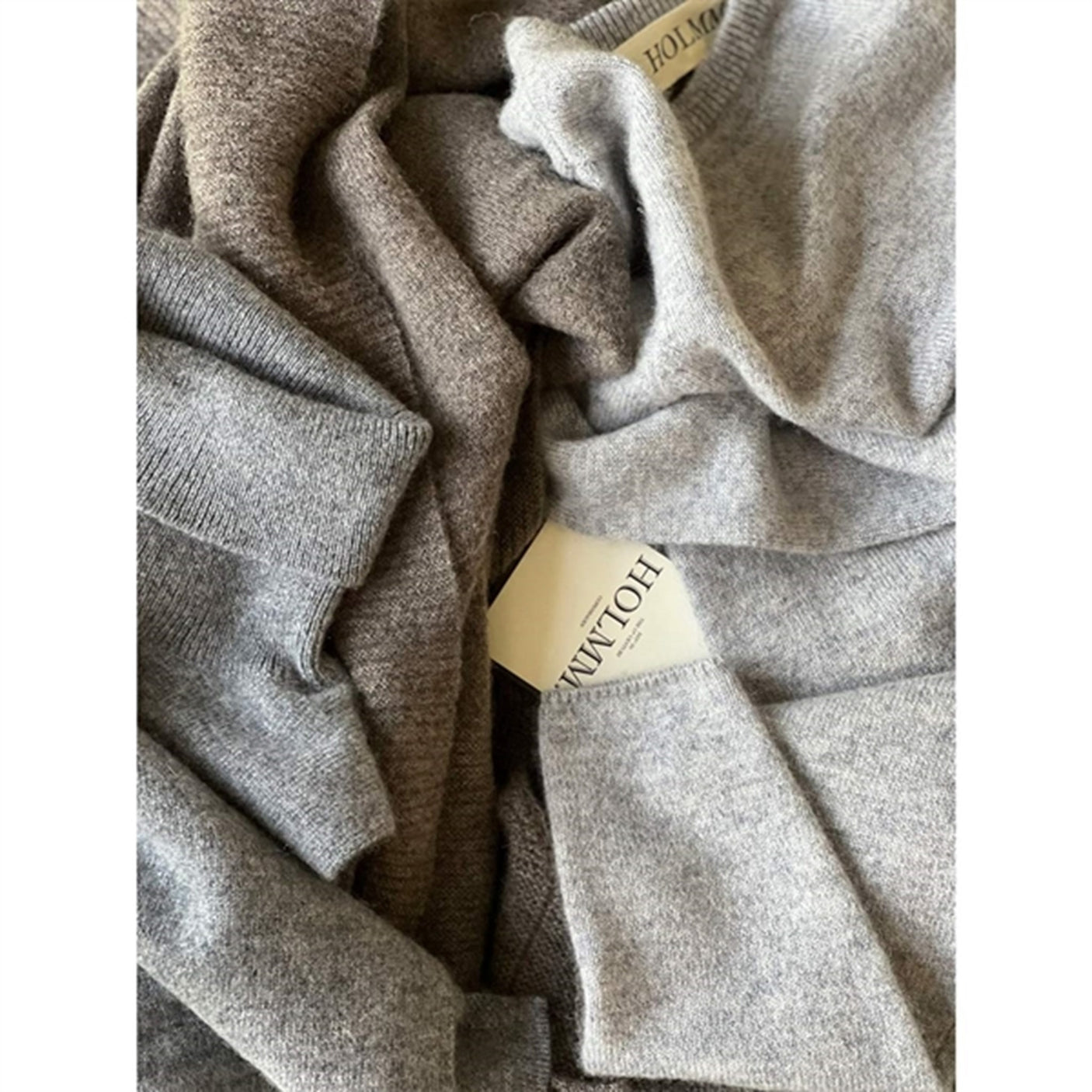 HOLMM Derby Lou Cashmere Knit Neck Cover