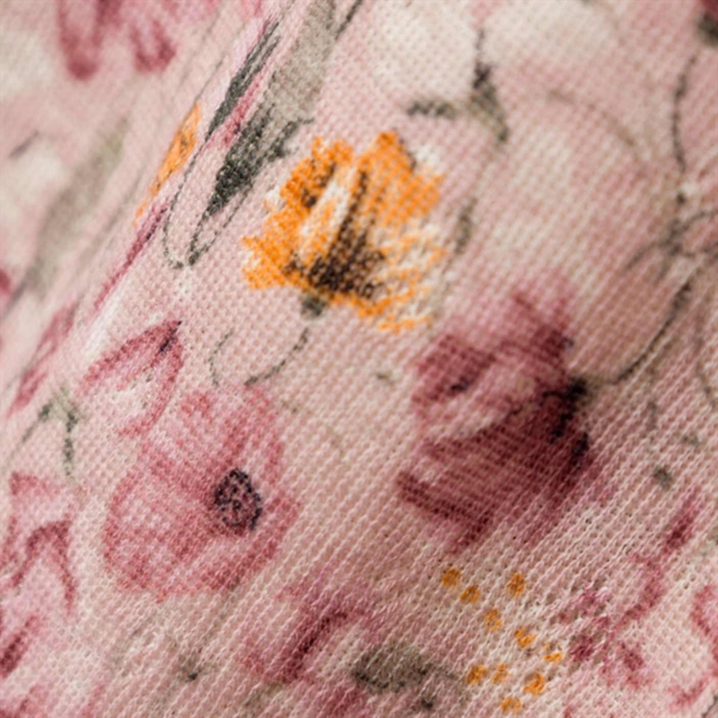 Name it Sphinx Wang Wool Needle Blouse AOP