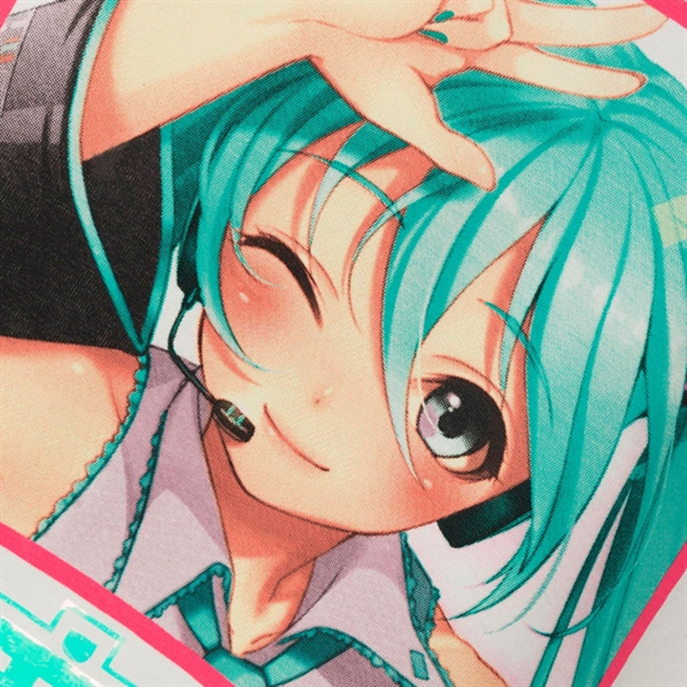 Name it White Alyssum Jolina Hatsunemiku T-Shirt