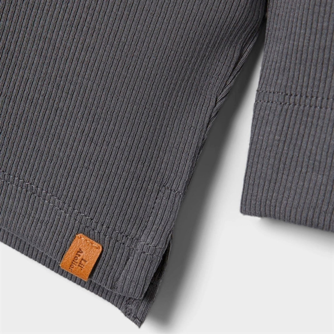 Lil'Atelier Quiet Shade Gago Slim Blouse