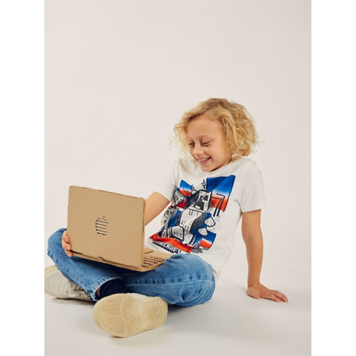 Name it White Alyssum Alvaro Minecraft T-Shirt