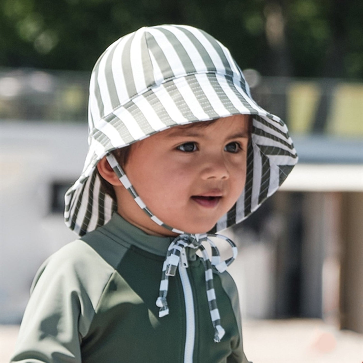 Petit Crabe Army Stripes Frey Sun Hat