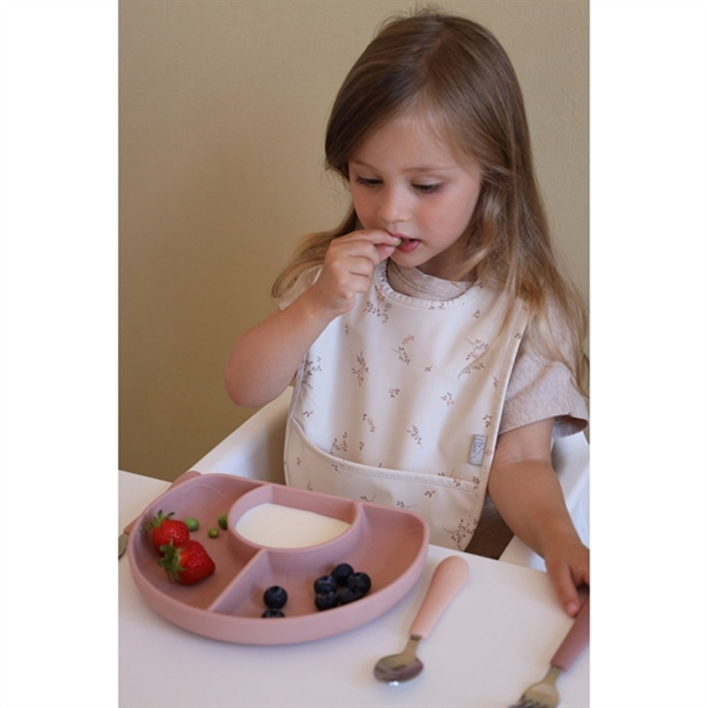 Cam Cam Copenhagen Flower Divided Plate Dusty Rose