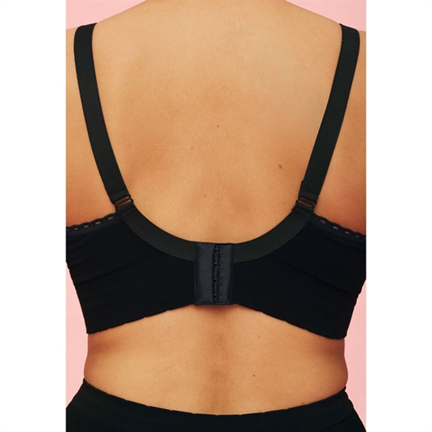 momkind Nursing Bra Black