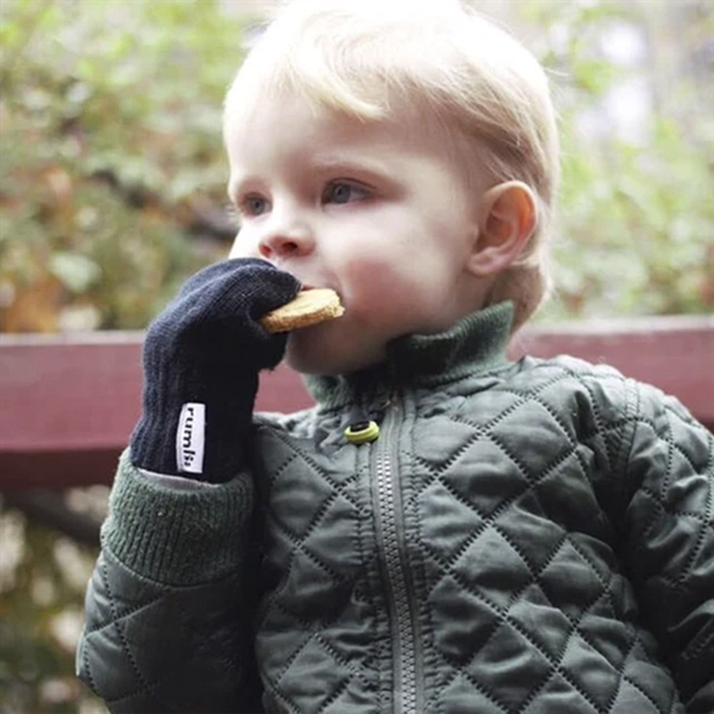 rumlii Mittens Black