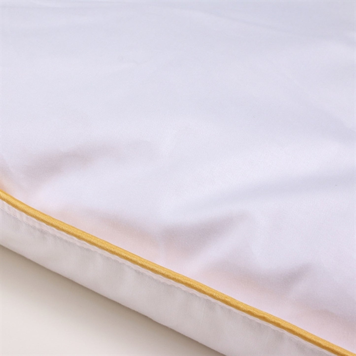 QUILTS OF DENMARK Happy Kids Baby Pillow Goose Down LOW