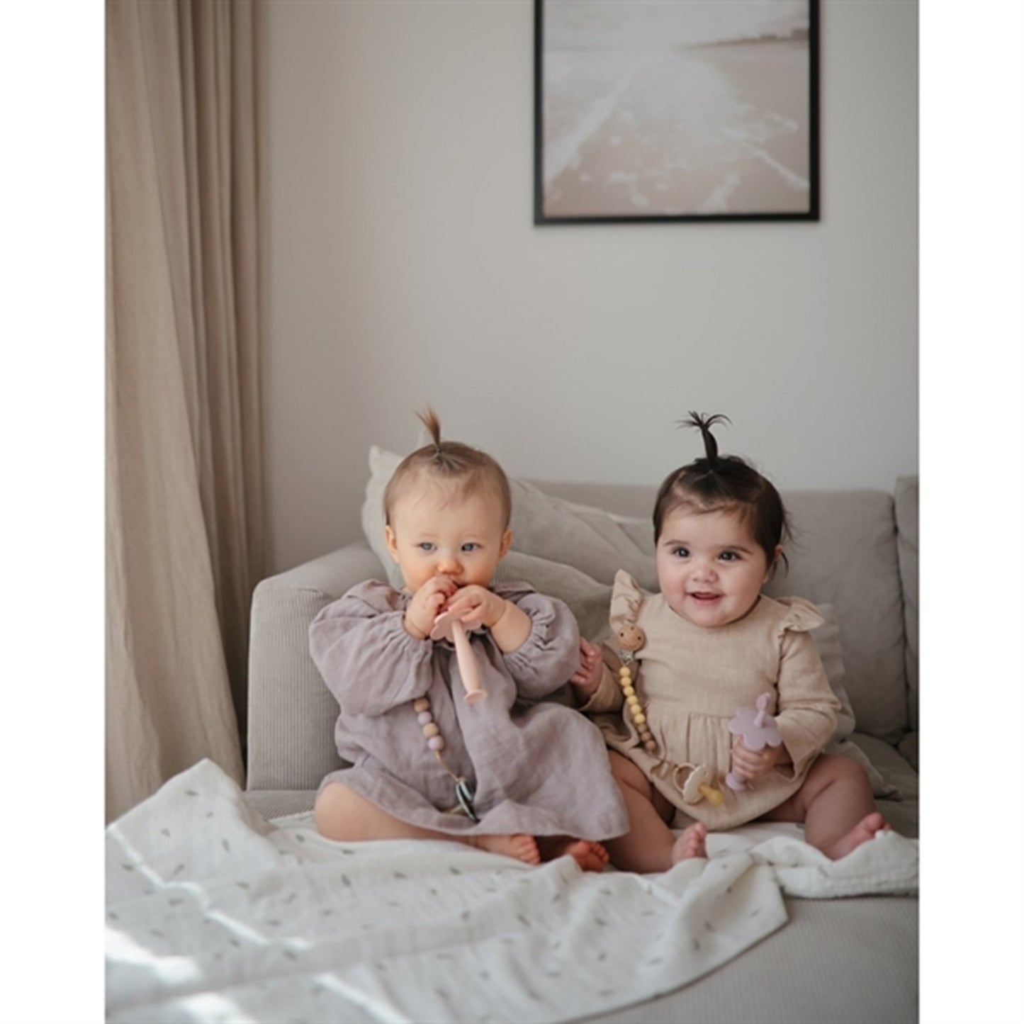 Mushie Swaddle Leaves