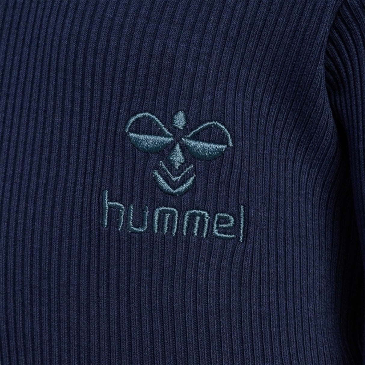 Hummel Black Iris Sami Blouse