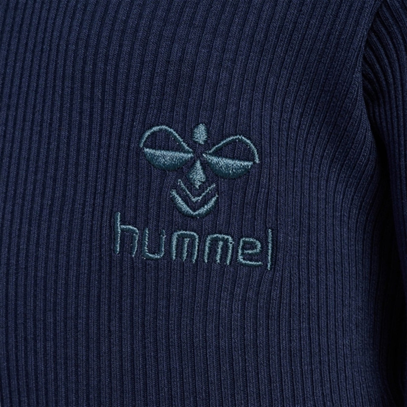 Hummel Black Iris Sami Blouse