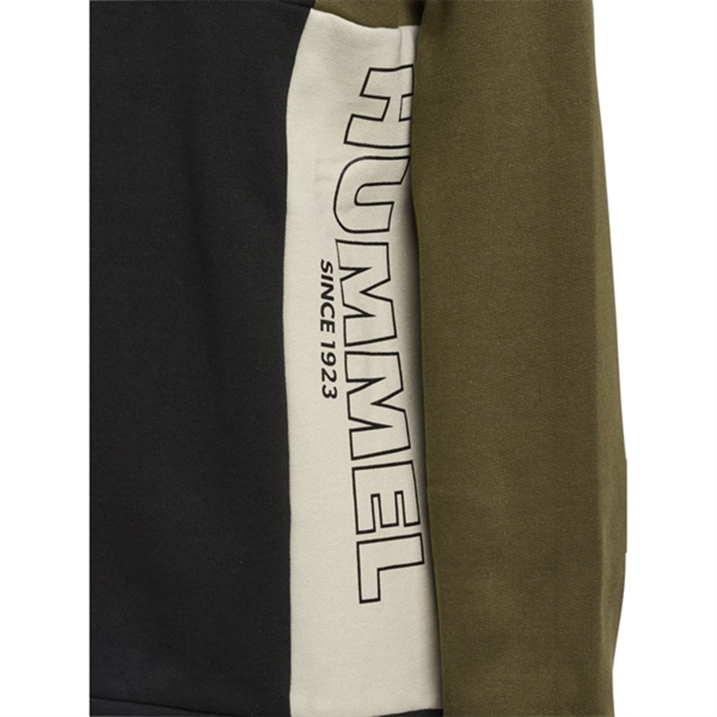 Hummel Black Bran Half Zip