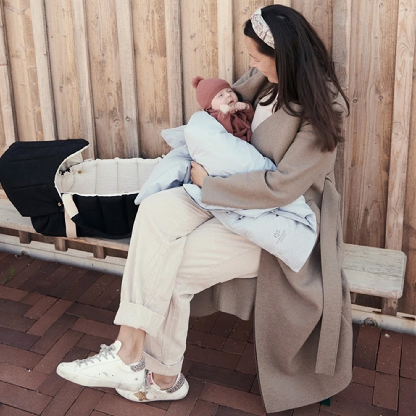 Copenhagen Colors Multifunctional Canopy for Baby Lift Black Solid w. Cream Stripe