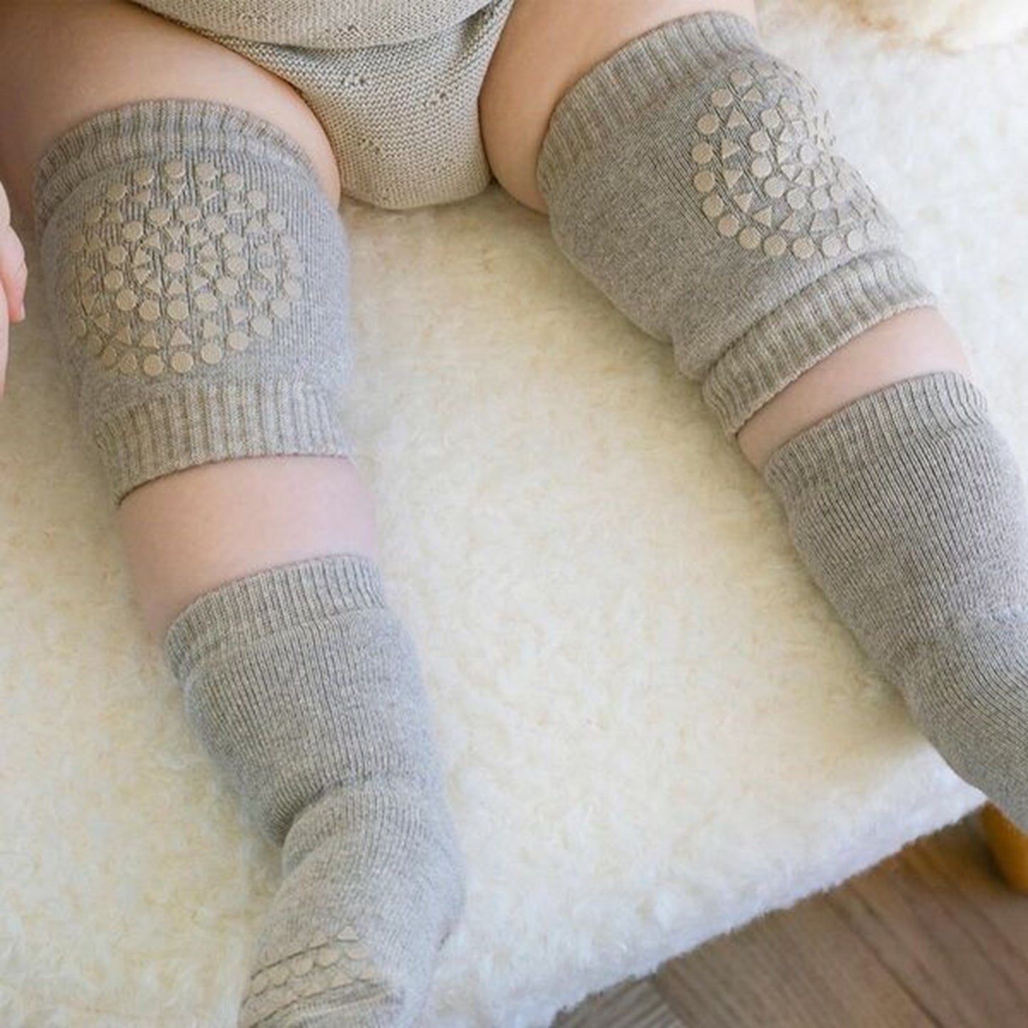 GObabyGO Crawling Kneepads Sand
