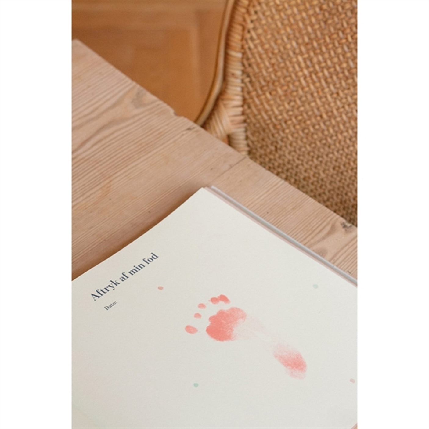 Specialday Hand and Footprint Coral