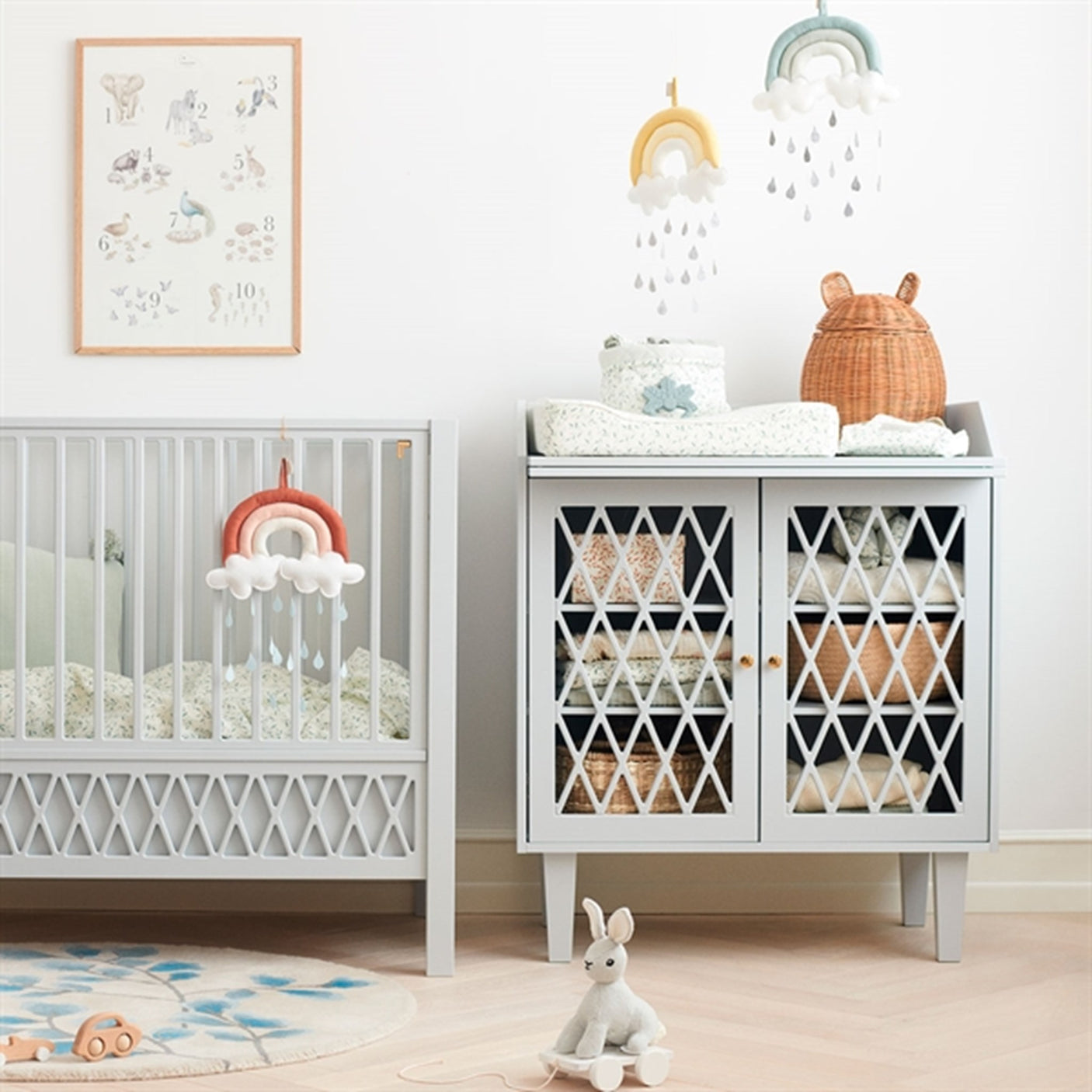 Cam Cam Copenhagen Changing Cushion Green Leaves 3