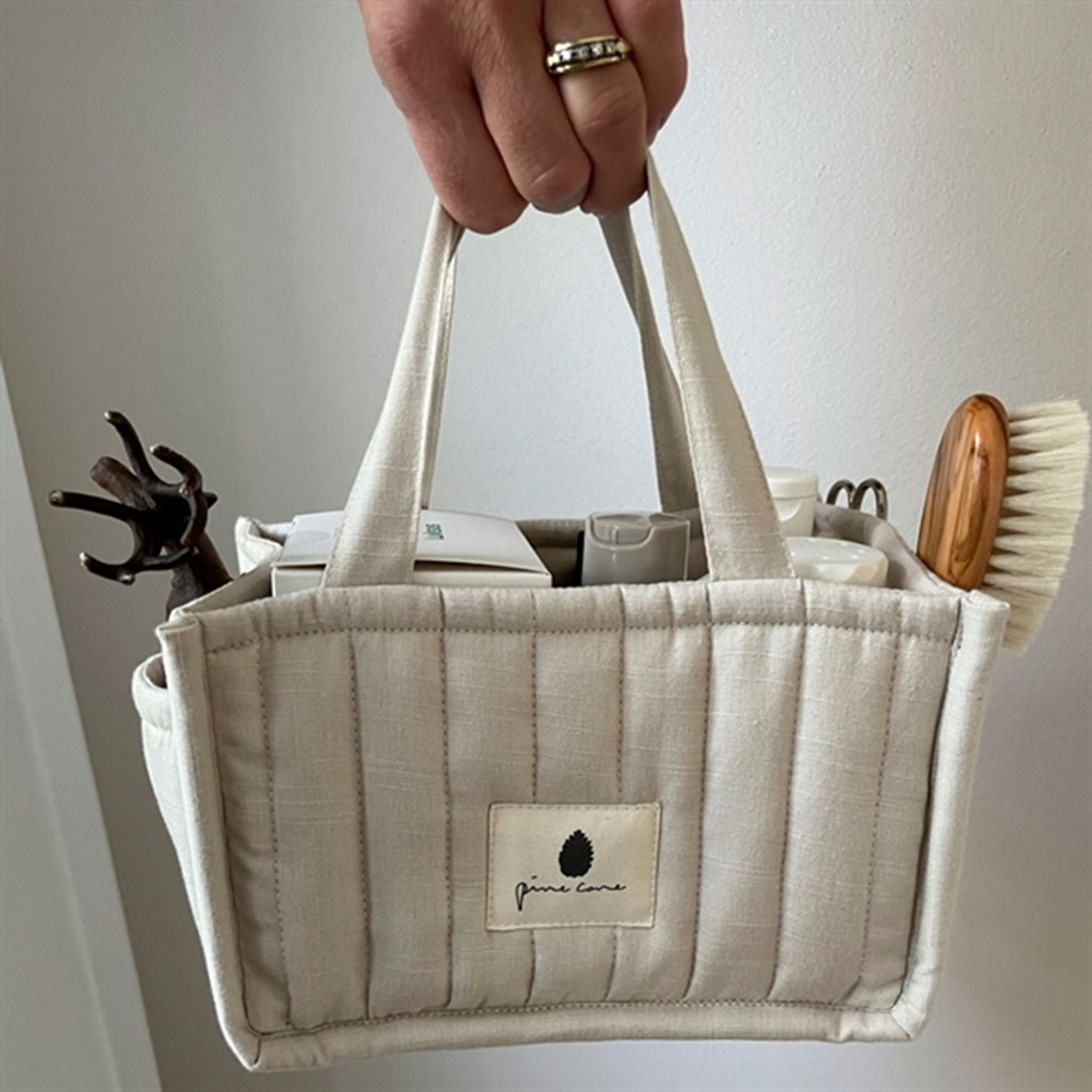 Pine Cone Herman Storage Natura