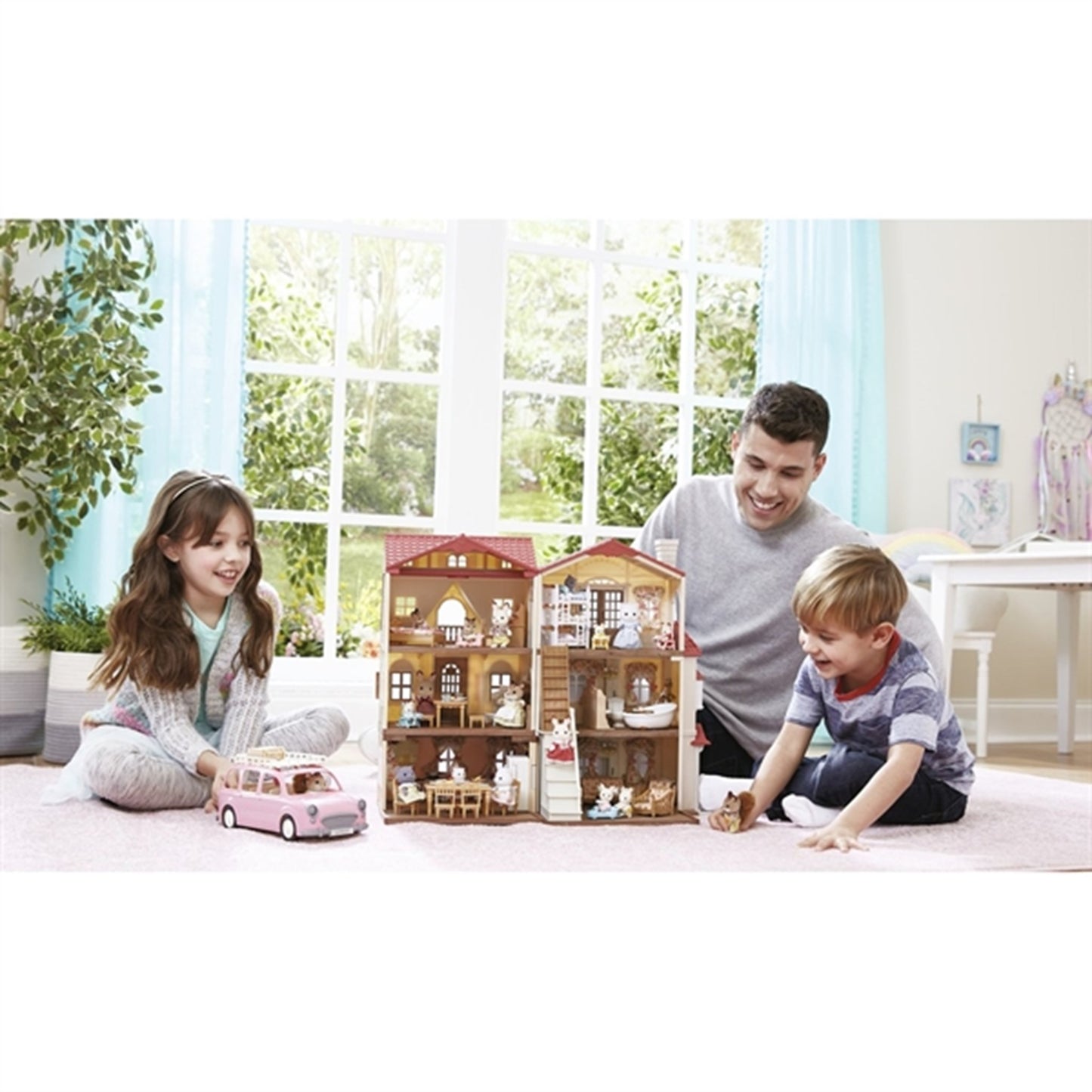 Sylvanian Families® Red Roof Country Home