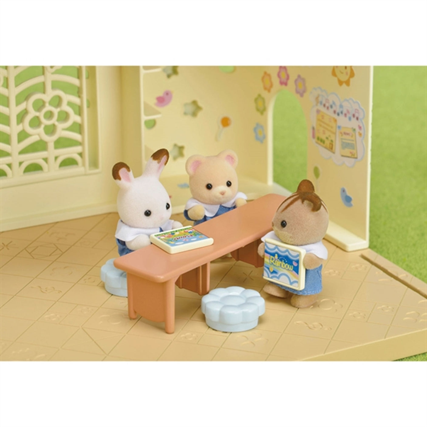 Sylvanian Families® Baby Castle Nursery