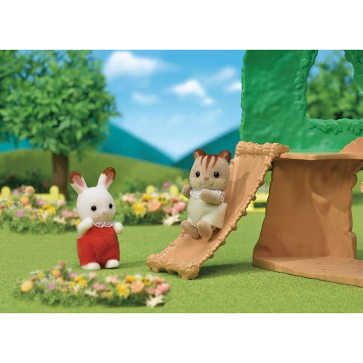 Sylvanian Families® Baby Tree House