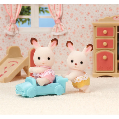 Sylvanian Families® Chocolate Rabbit Twins