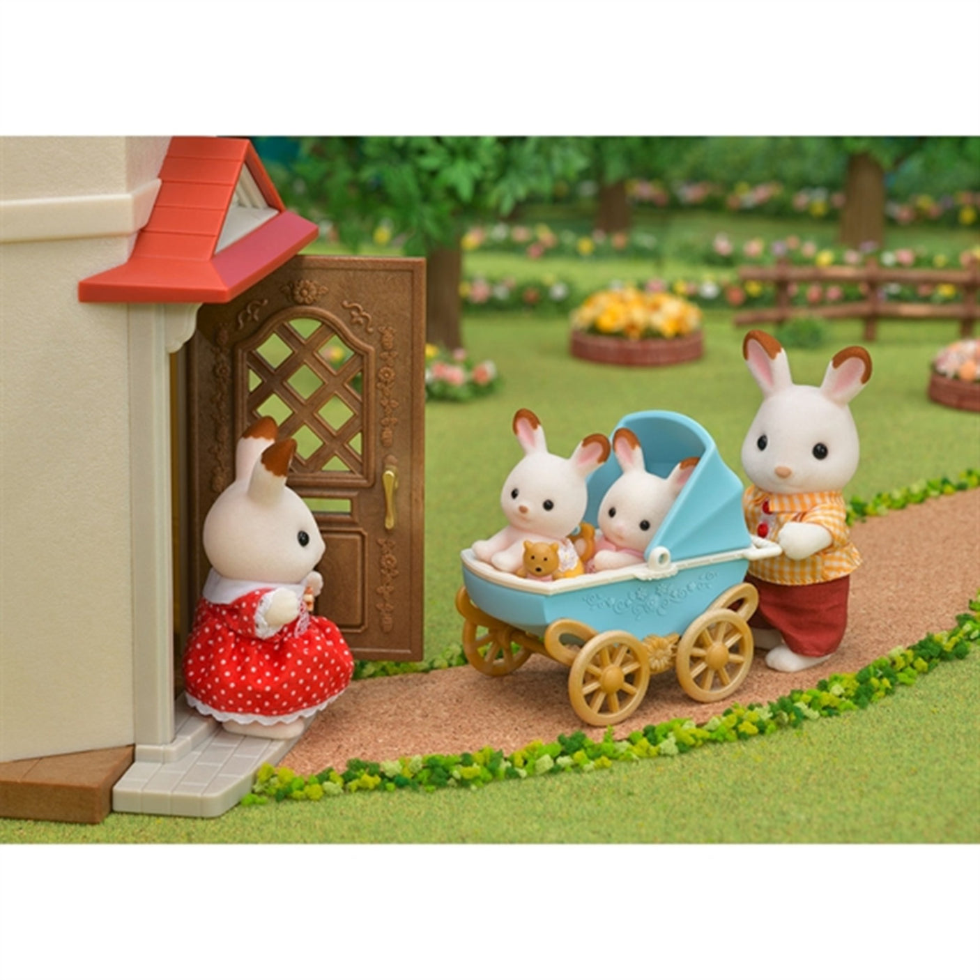 Sylvanian Families® Chocolate Rabbit Twins Set (New Pram)