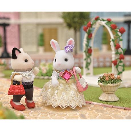 Sylvanian Families® Fashion and Jewellery Set With Figure