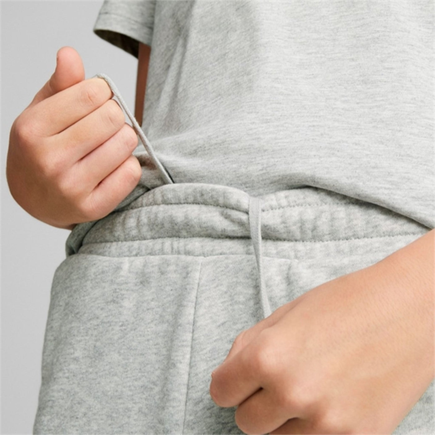 Puma ESS Sweat Shorts Light Gray Heather