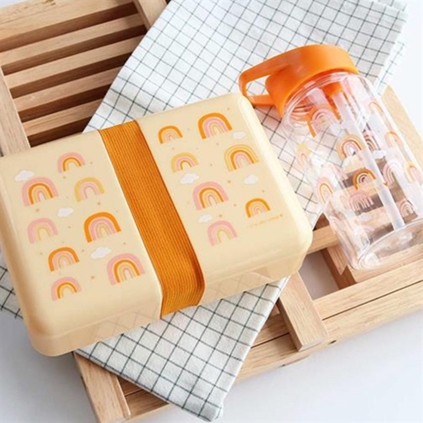 A Little Lovely Company Drink Bottle Rainbows