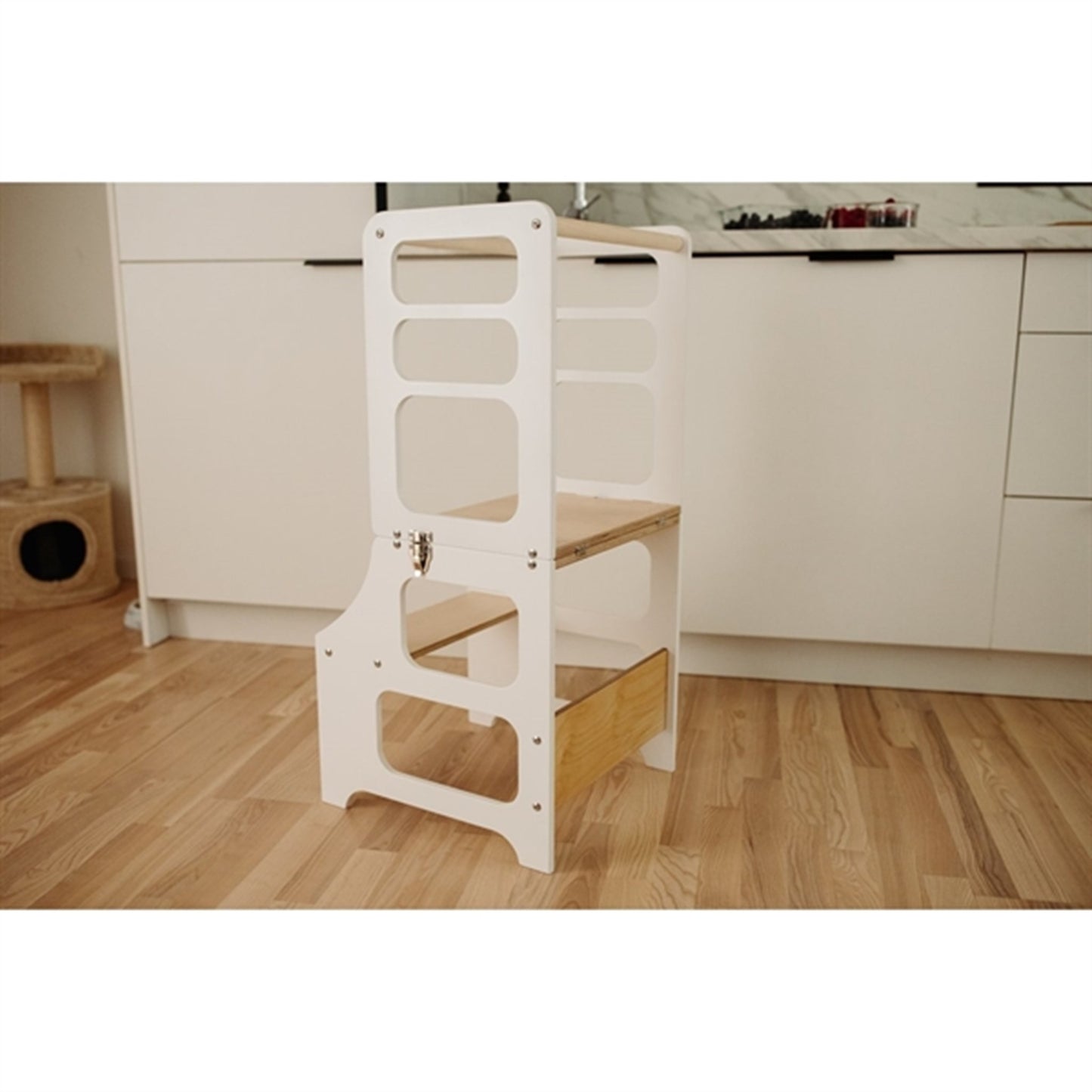 Duck Woodworks Foldable Kitchen Tower White