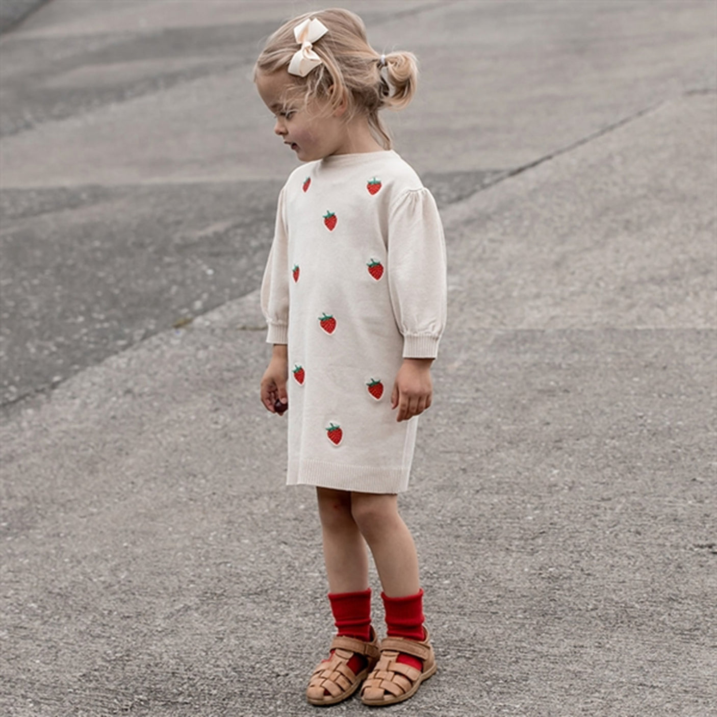 Fliink Sandshell/High Risk Red Strawberry Favo Embr. Knitted Dress