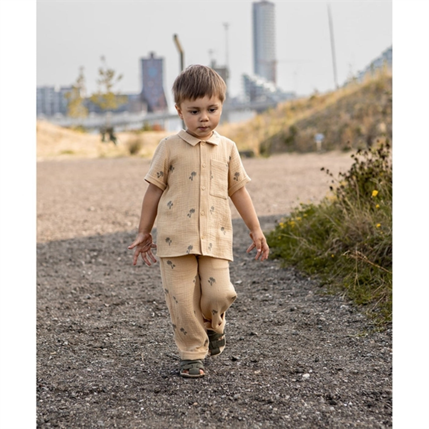 Fliink Almond Buff Aop Elmo Pant