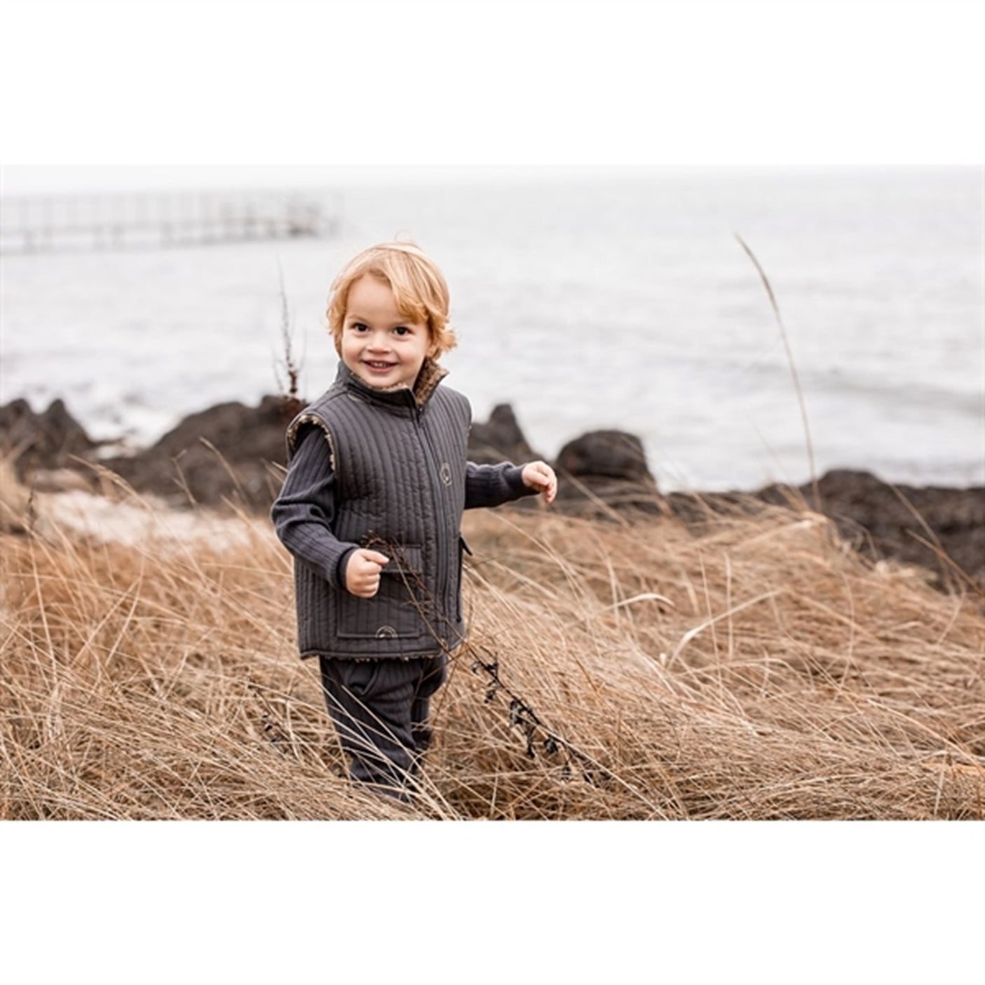 Fliink Magnet Aop Wow Turnable Waistcoat