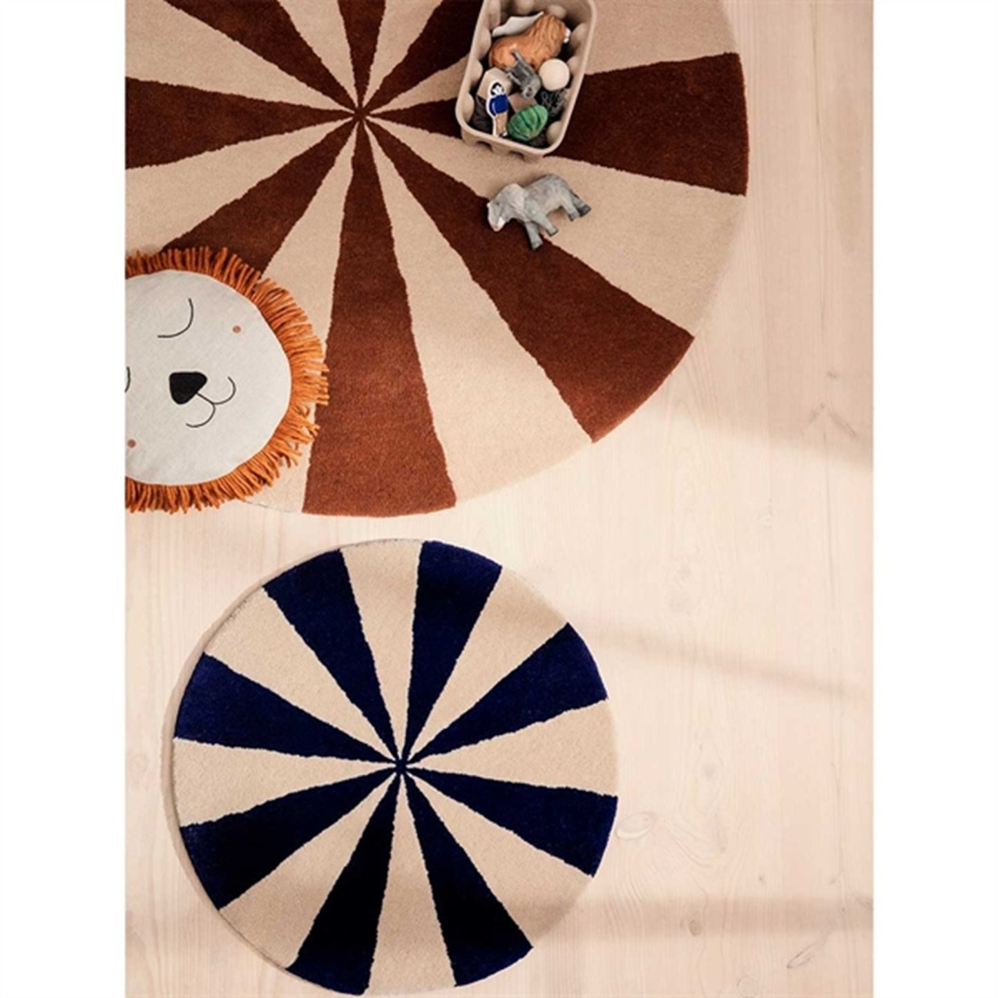 Ferm Living Arch Tufted Rug Dark Brick/Offwhite Large