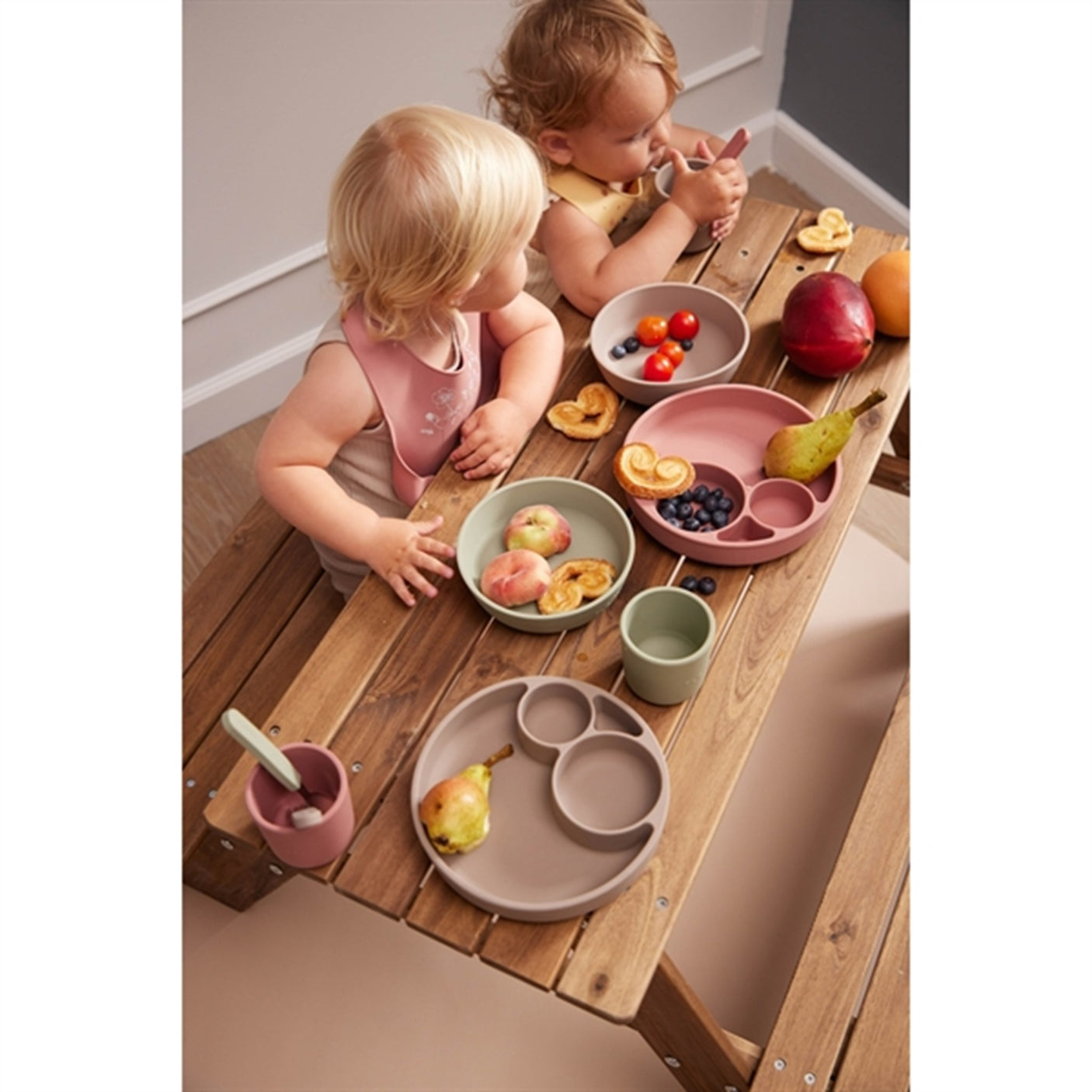 FILIBABBA Plate Divided Warm Grey