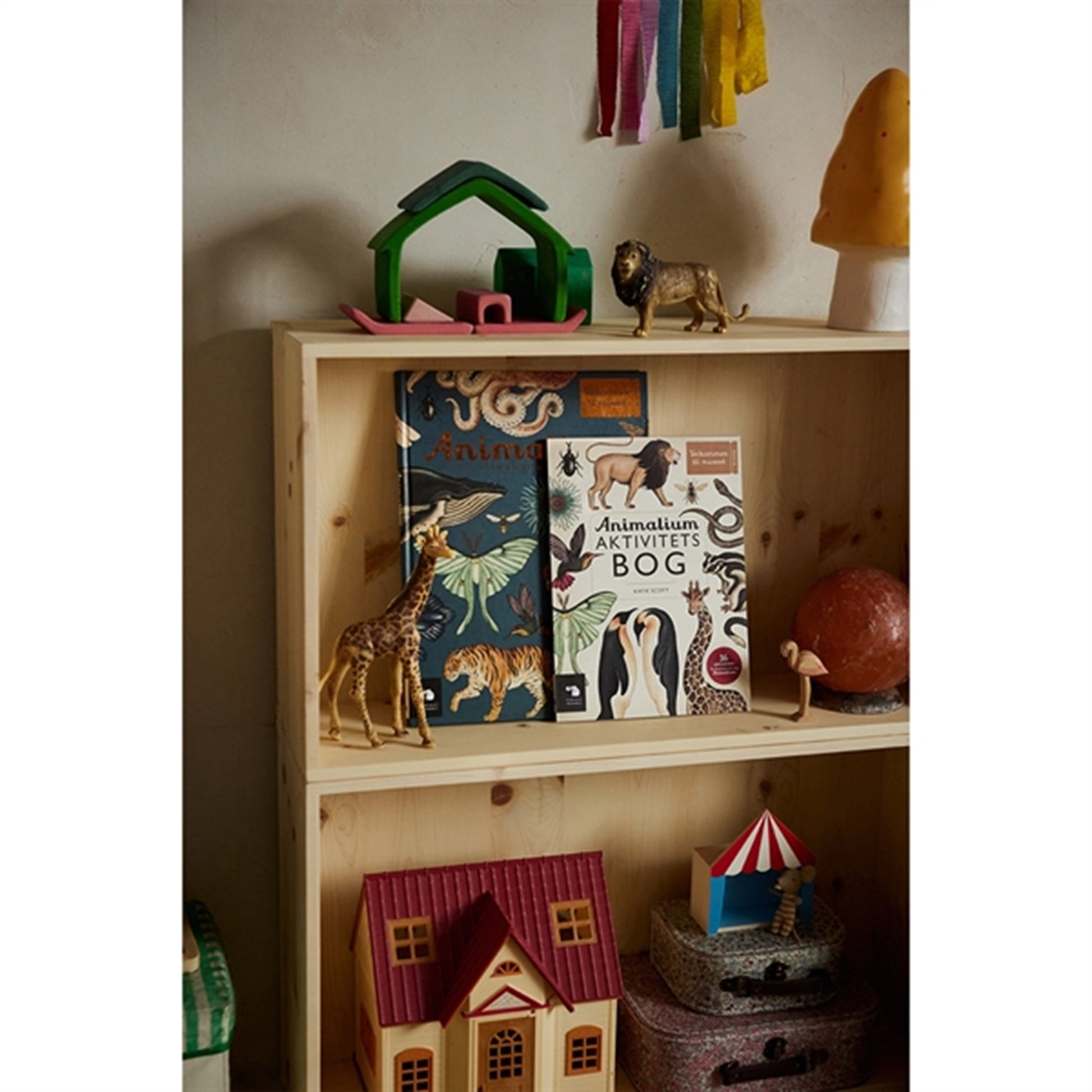 Forlaget Mammut Activity Book Animalium