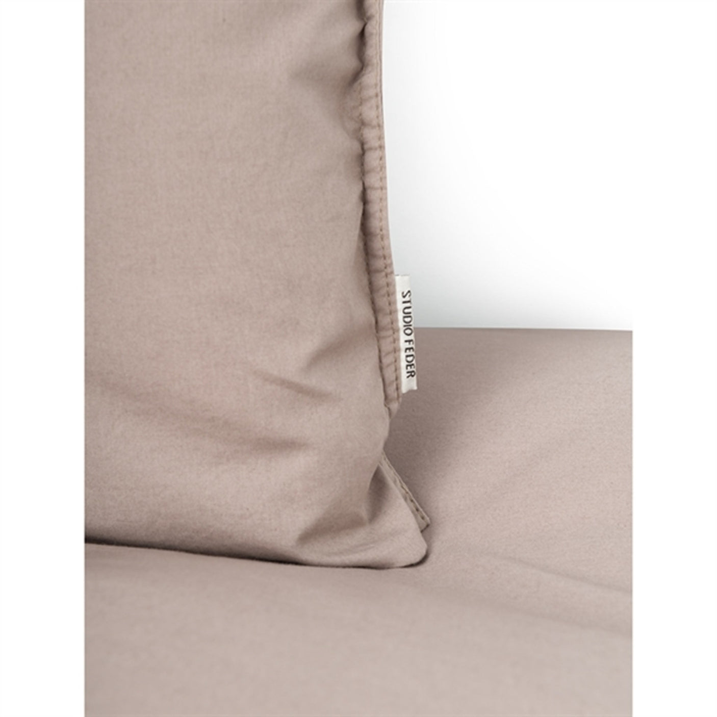 Studio Feder Bedding Taupe
