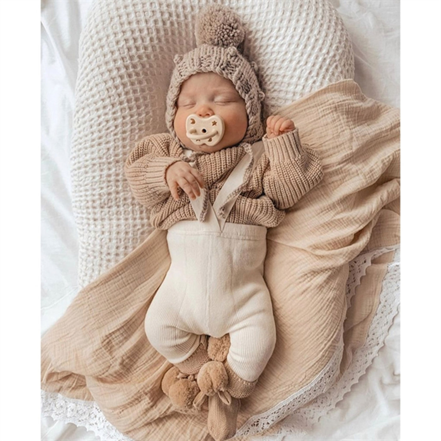 Hevea Pacifier Anatomisk 2-pack Pale Butter & Milky White 7