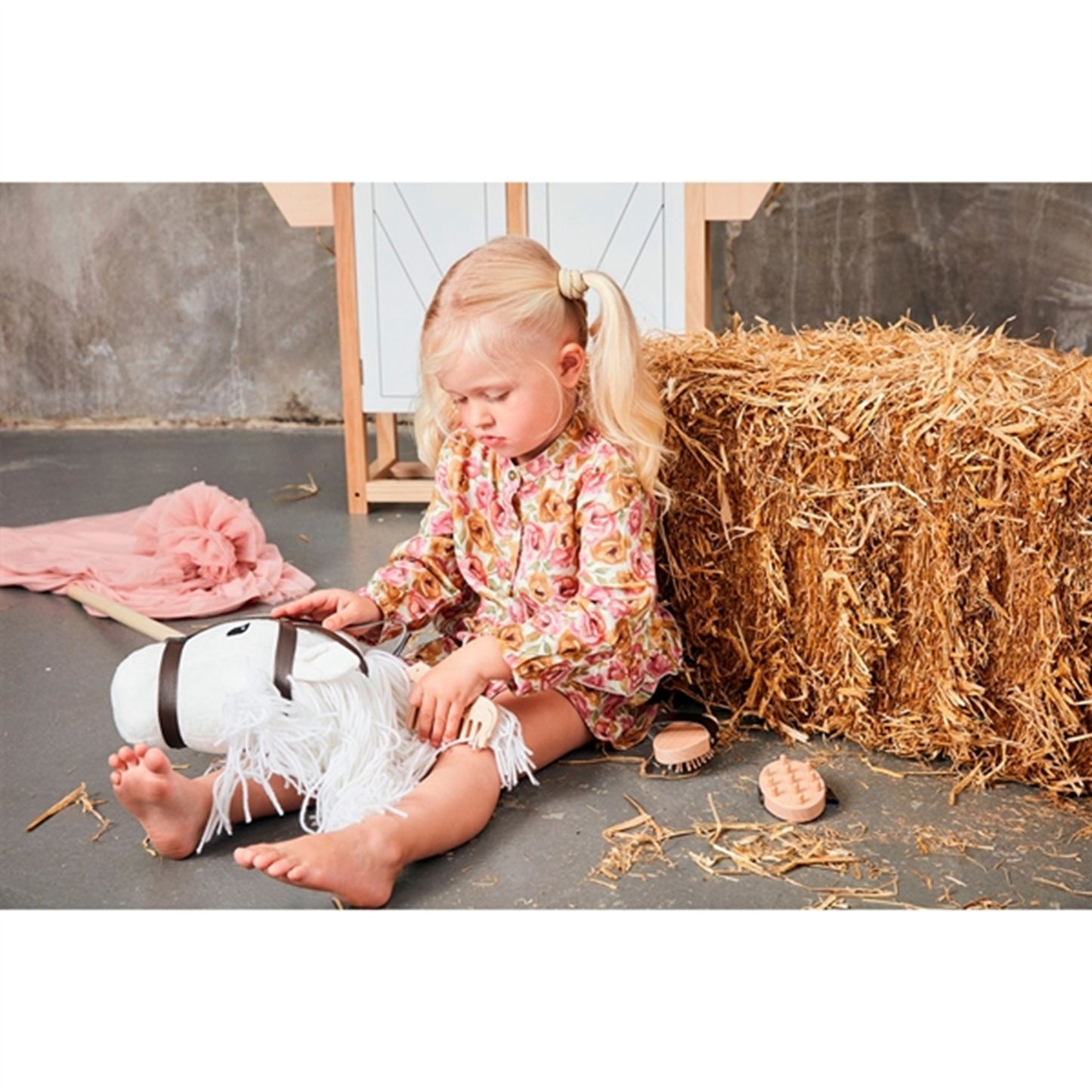 by Astrup Hobby Horse White