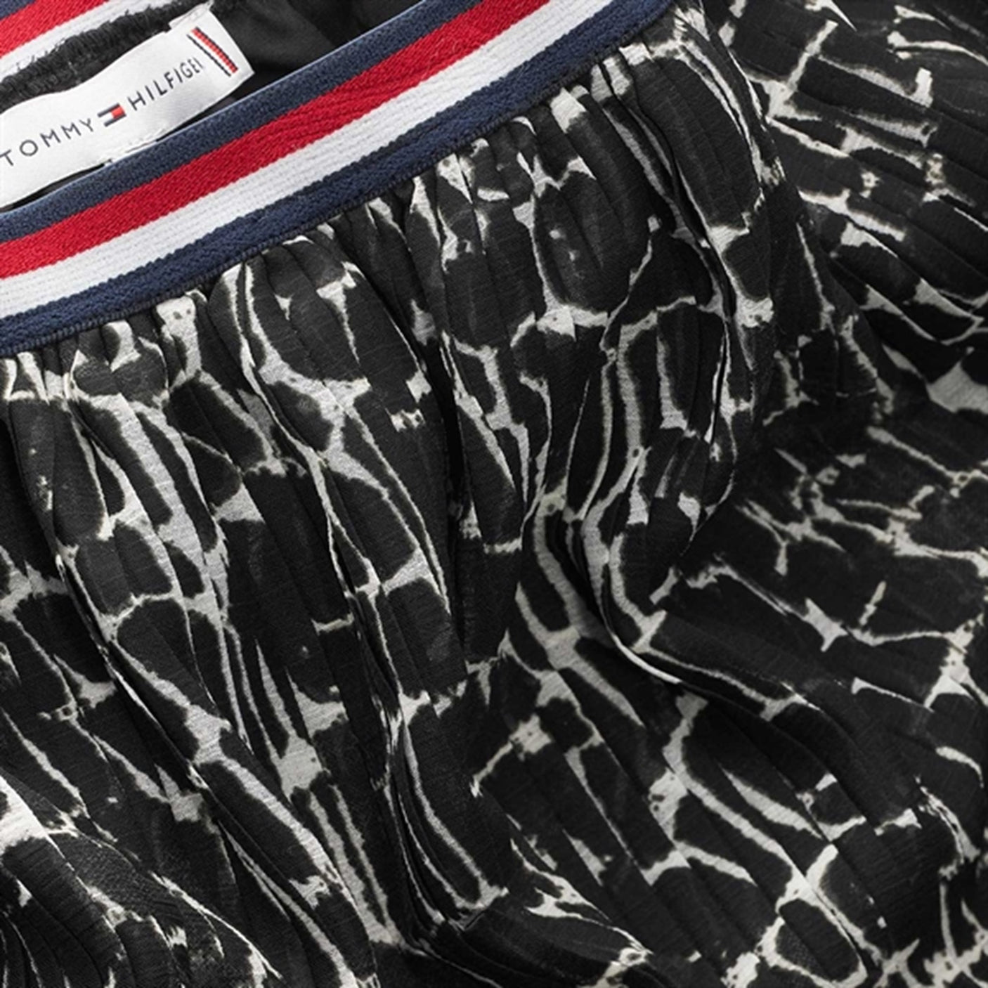 Tommy Hilfiger AOP Pleated Chiffon Skirt Black Animal Print