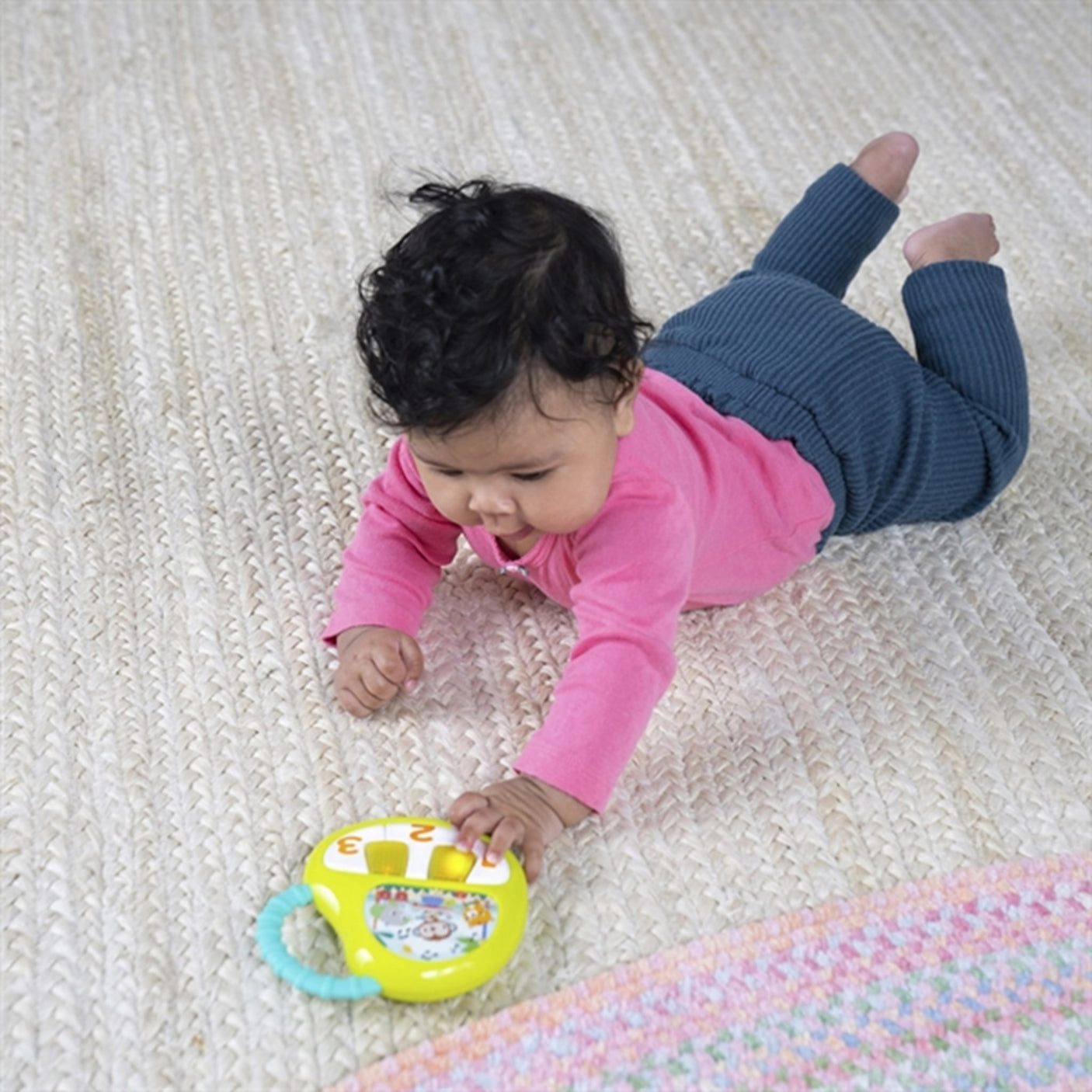 Bright Starts Piano On-The-Go 3