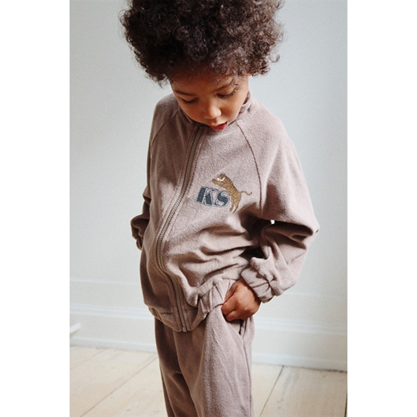 Konges Sløjd Desert Taupe Itty Tracksuit Jacket