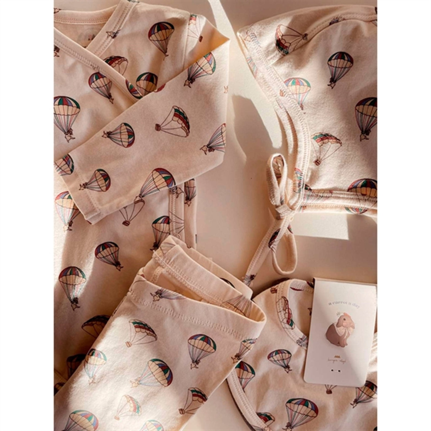 Konges Sløjd Léviter Basic Baby Helmet