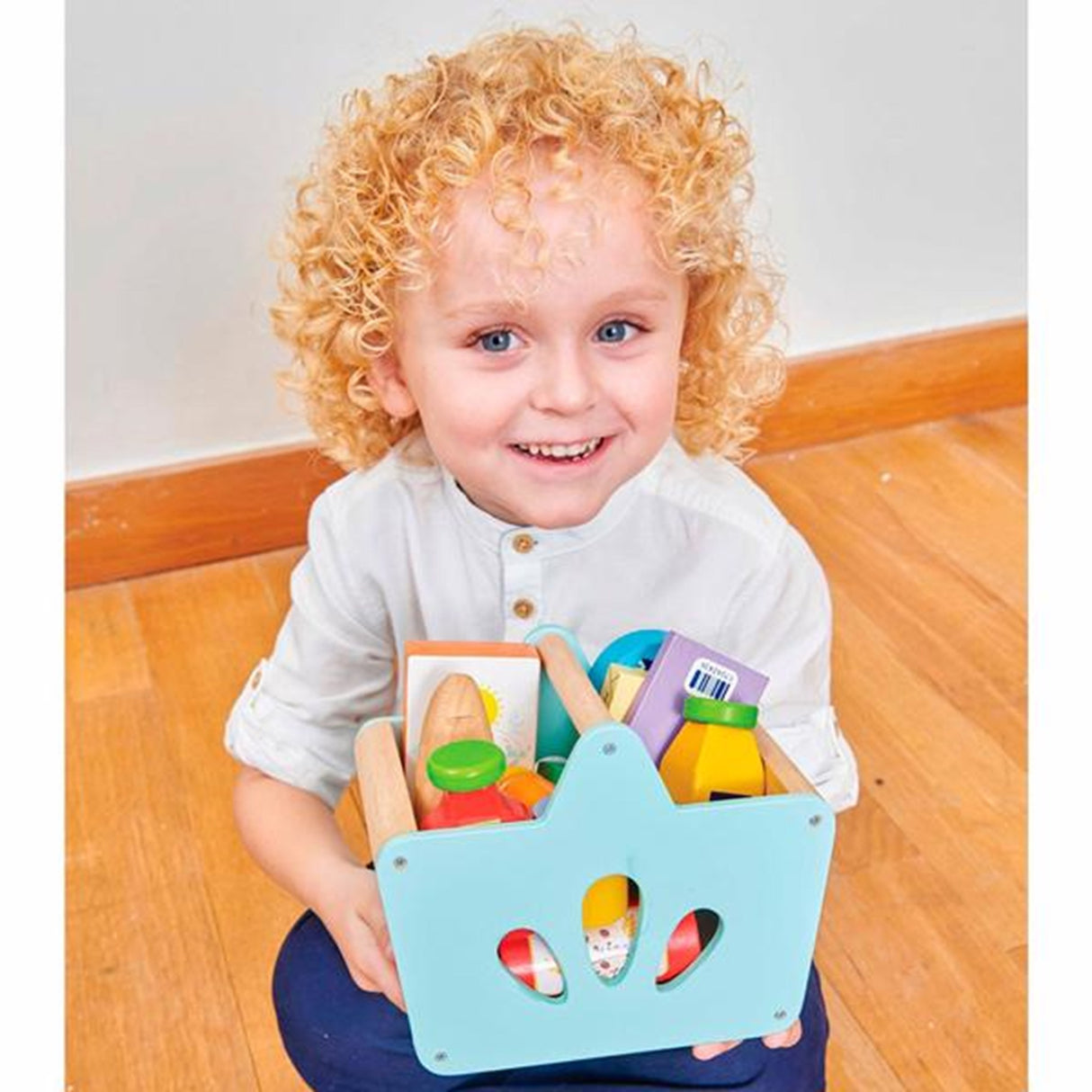 Le Toy Van Honeybake Grocery Set w. Scanner 5