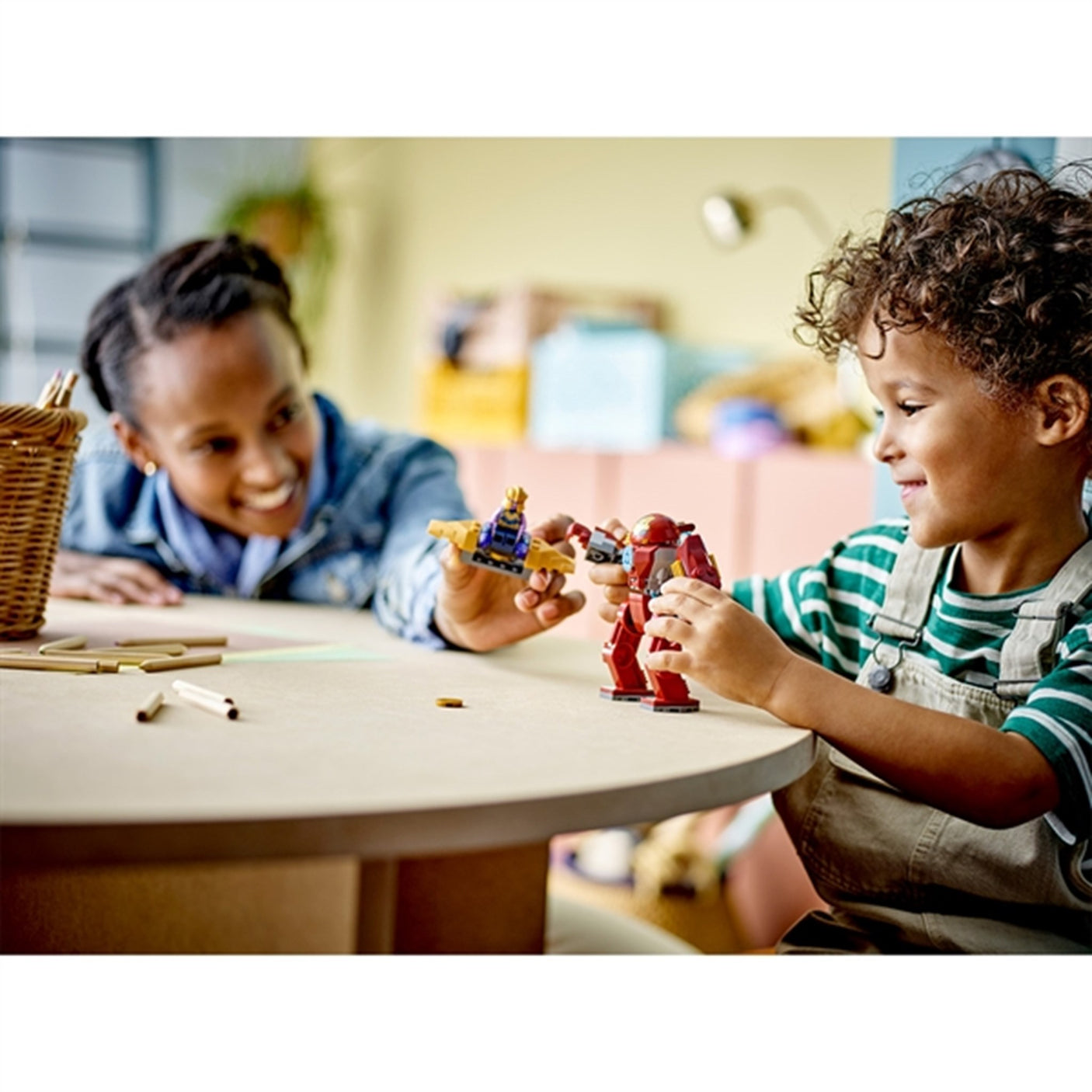 LEGO® Marvel Iron Man Hulkbuster vs. Thanos